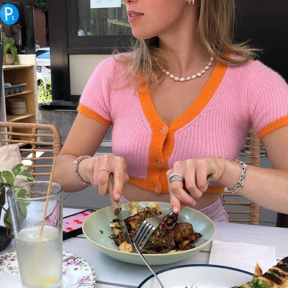 selling this cute fuzzy cardigan/top! 🧡💗 - Picture 2 of 2